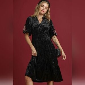 NWT Umgee Velvet Midi Dress W Pink Embroidered Bubble Sleeve V Neck Sz. L